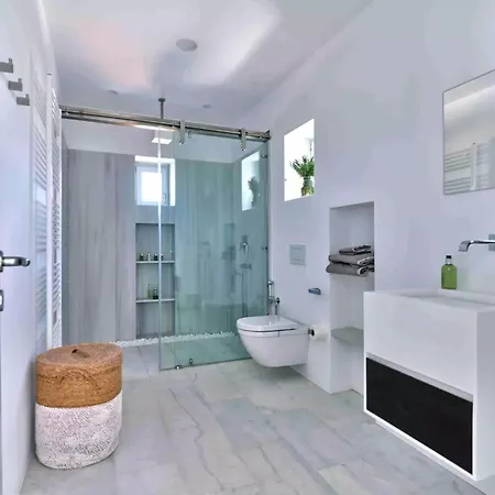 Luxxury-villa In Santorini With Pool *