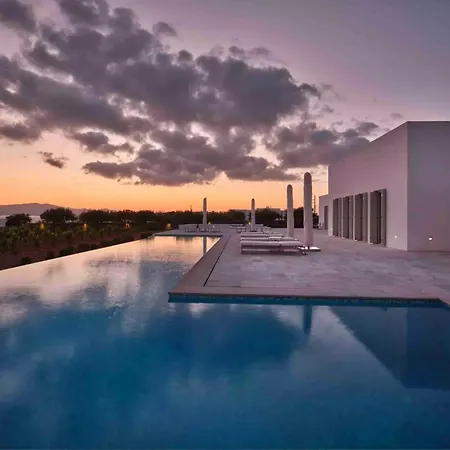 Ferienhaus Luxxury-villa In Santorini With Pool *