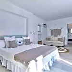 Holiday home Luxxury-villa In Santorini With Pool *
