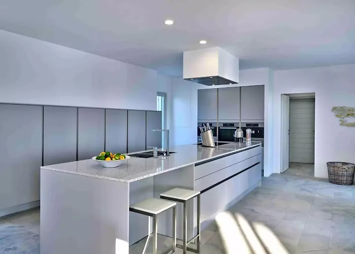 Luxxury-villa In Santorini With Pool *