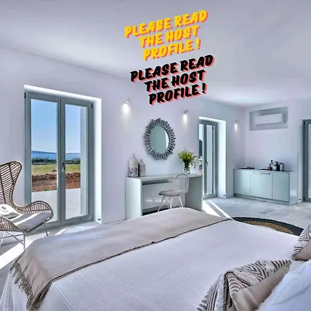Casa vacanze Luxxury In Santorini With Pool *