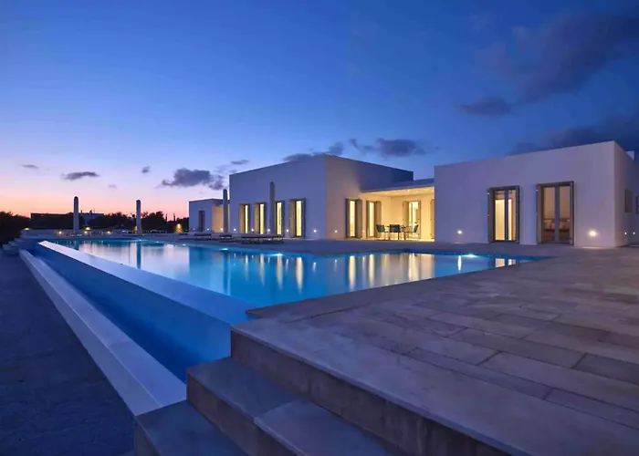 Luxxury-villa In Santorini With Pool